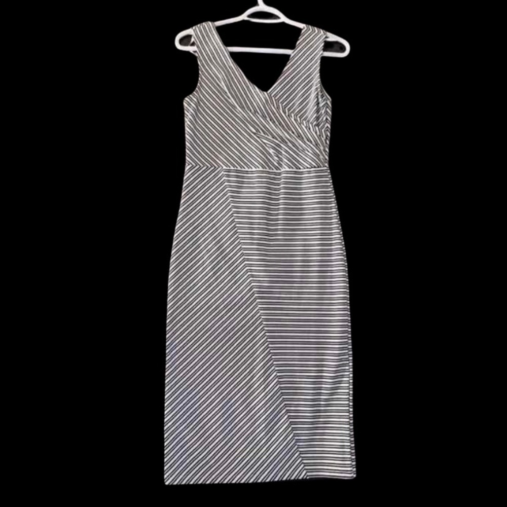🆕 Le Chateau White & Black Striped Wrap Style Top Stretchy Pencil Dress-Size S